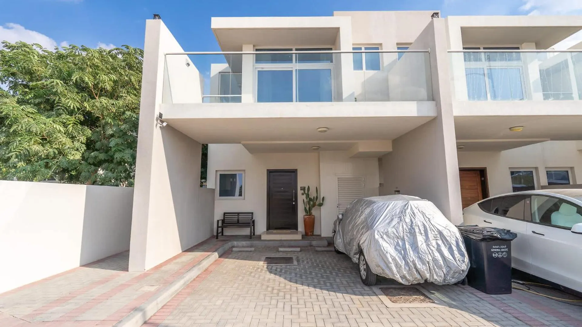 Affordable Modern Villa In Damac Hills 2 With Free Access To The Community Water Park Dubai