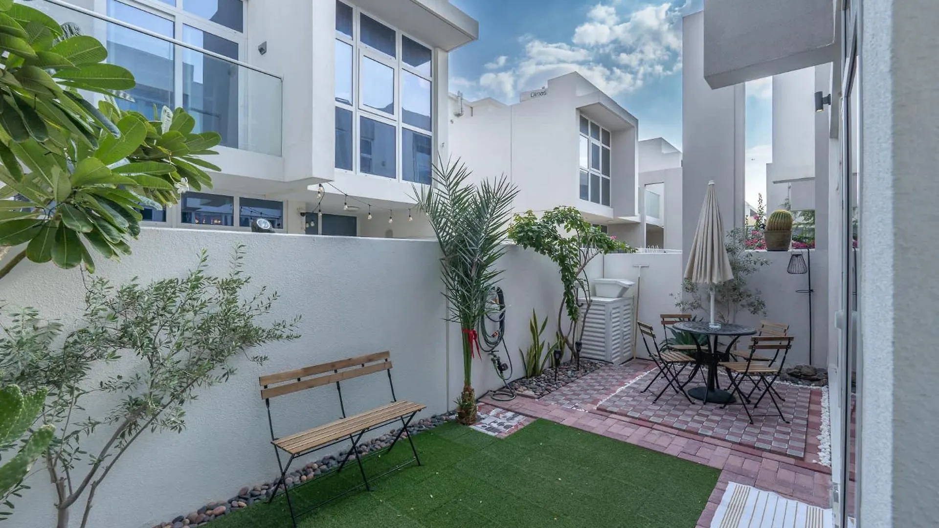 Affordable Modern Villa In Damac Hills 2 With Free Access To The Community Water Park Dubai